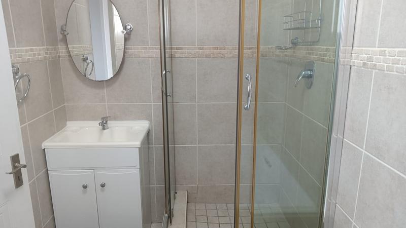 2 Bedroom Property for Sale in Reebok Western Cape